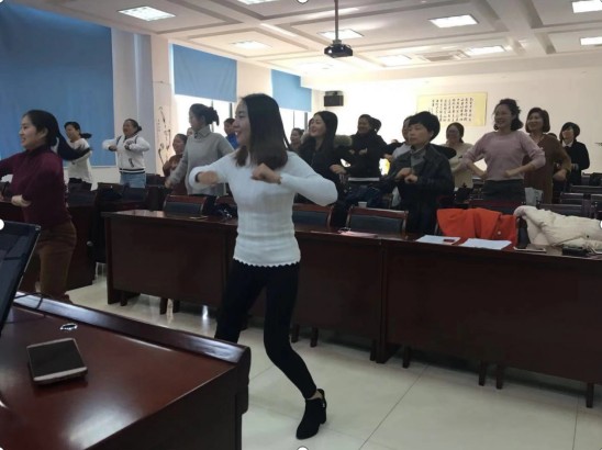 1542179027131246.jpg 關(guān)愛-2.jpg