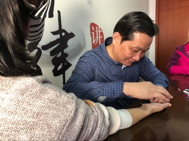 1542179620207843.jpg 明星-2.jpg