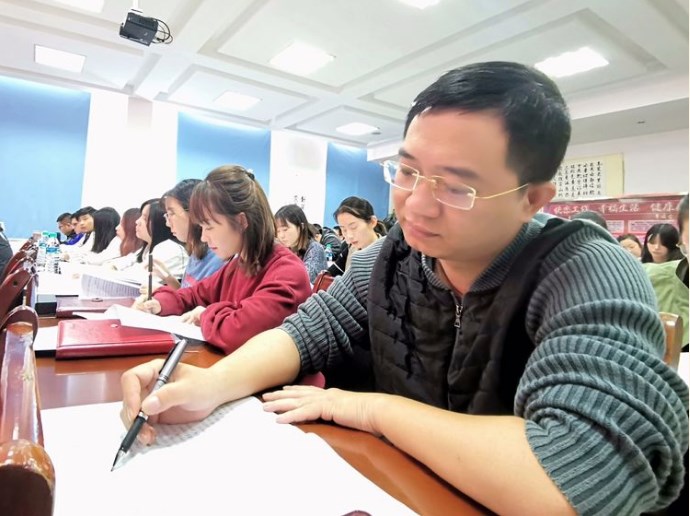 1573527850800484.jpg 招標(biāo)會-4.jpg